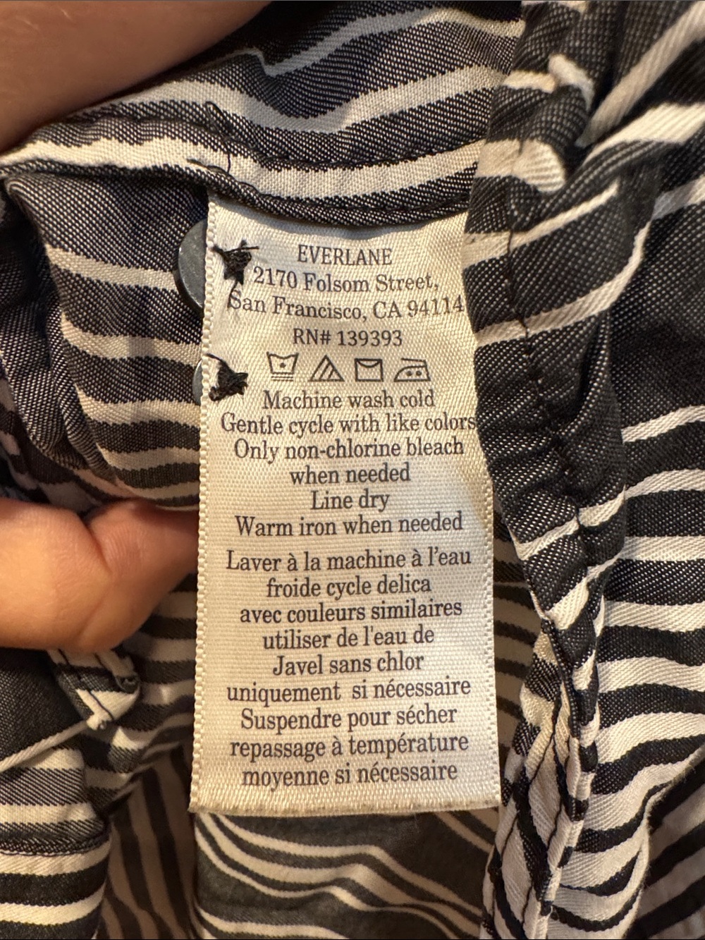 Everlane Oversized Black & White Striped Button-Down Blouse - Picture 2 of 6